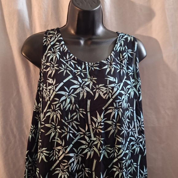 Chic Black and Blue Leaf Print Mini Dress - Picture 3 of 5